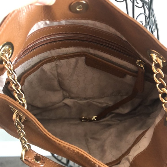 Michael Kors Caramel Leather Crossbody - Picture 7 of 9